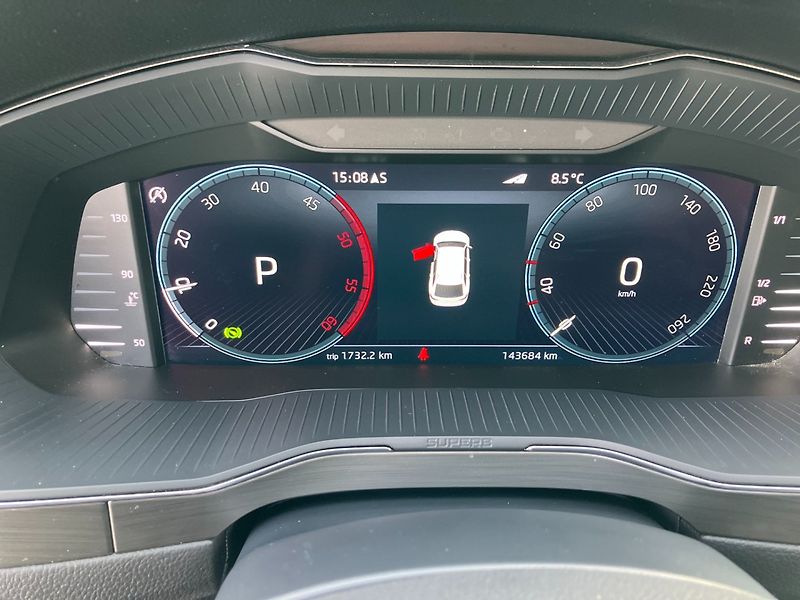 Škoda Superb (2022) 2.0TDI 147kW 4X4 STYLE DSG - fotka 24 z 33
