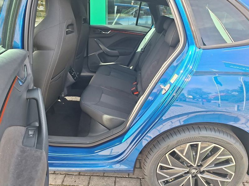 Škoda Scala Dynamic 1,0TSI 85kW - fotka 7 z 11