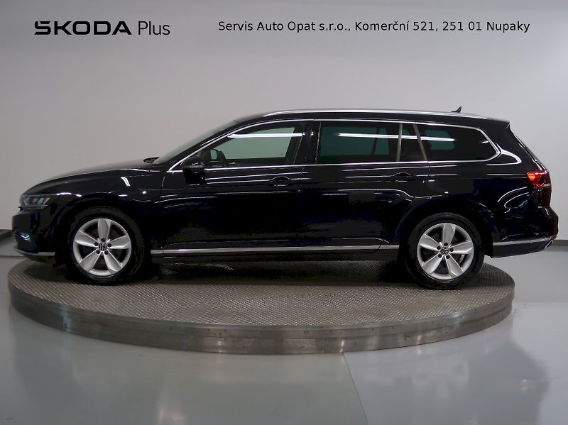 Volkswagen Passat (2023) ELEGANCE 2.0TDI 110kW DSG - fotka 3 z 34