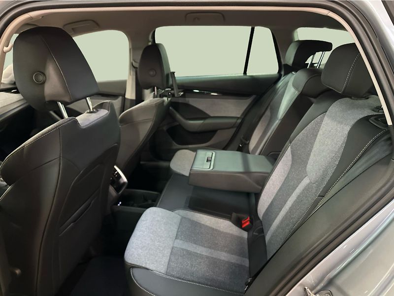 Škoda Octavia (2026) 2,0 TDI 110 kW 7-stup. automat - fotka 11 z 24