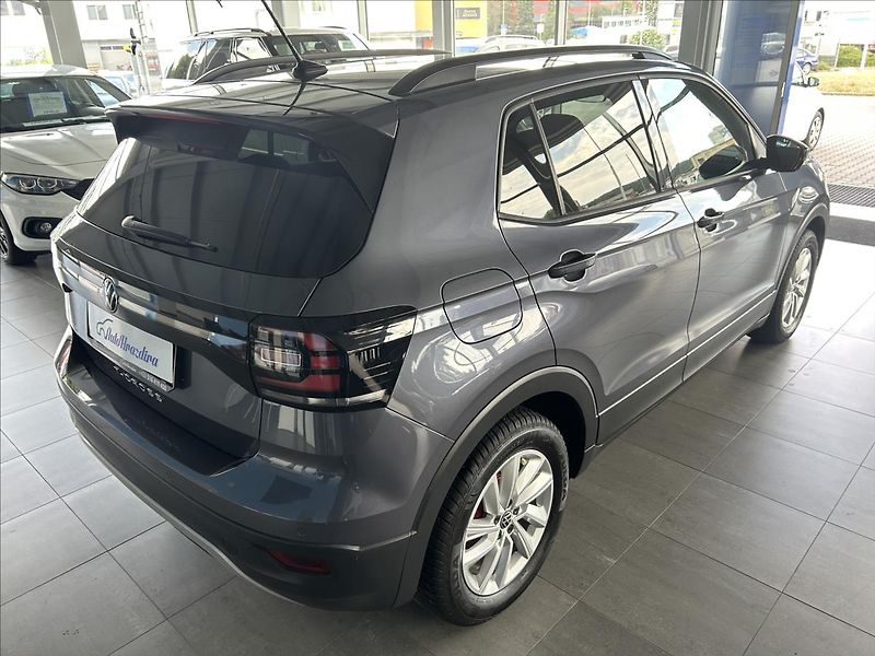 Volkswagen T-Cross 1,0   TSI,LIFE,2.MAJITEL - fotka 6 z 29