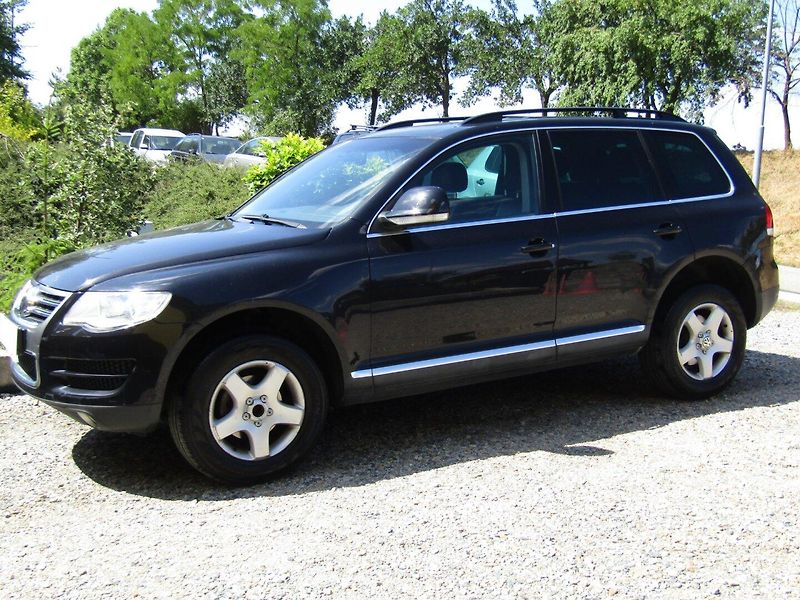 Volkswagen Touareg (2007) 2.5 TDI 128kW - fotka 2 z 33
