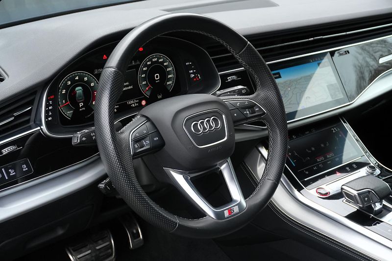 Audi SQ8 4.0 TFSI, ČR, Tažné, Matrix - fotka 15 z 44