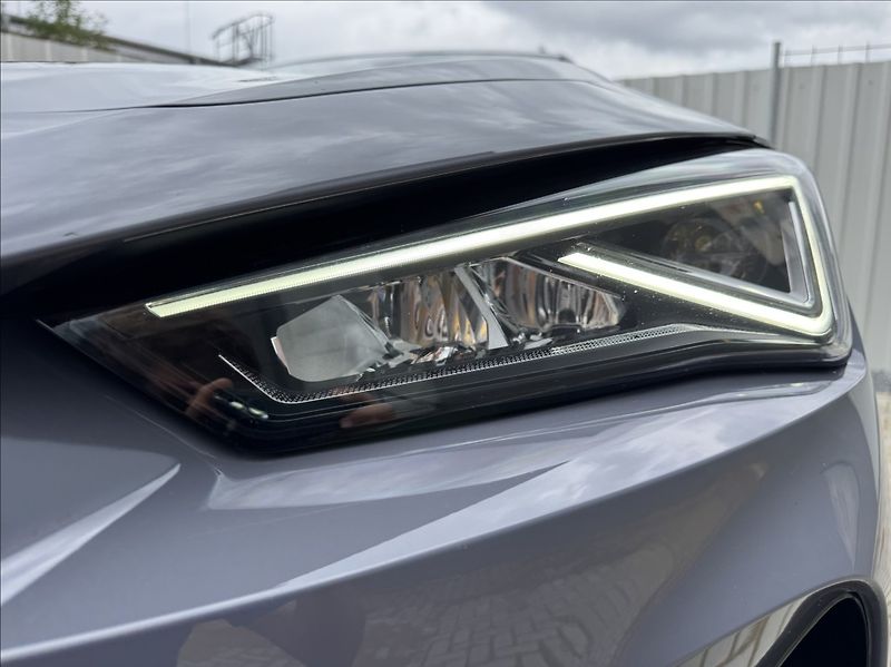 Cupra Formentor 2,0 TSI 140kW DSG 4Drive ČR - fotka 9 z 50