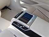 BMW Řada 7 750Li xDRIVE ČR 1.MAJ DPH - náhled 18