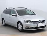 Volkswagen Passat (2012) 2.0 TDI, Automat, Navi - náhled 1