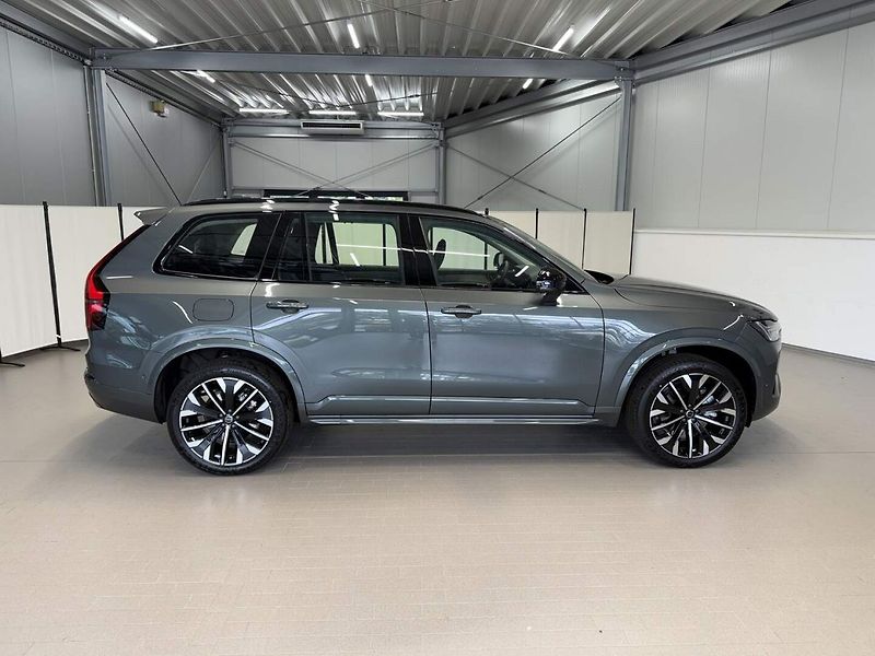 Volvo XC90 (2026) B5 2.0L 250+14k AT8 AWD PLUS D - fotka 5 z 6