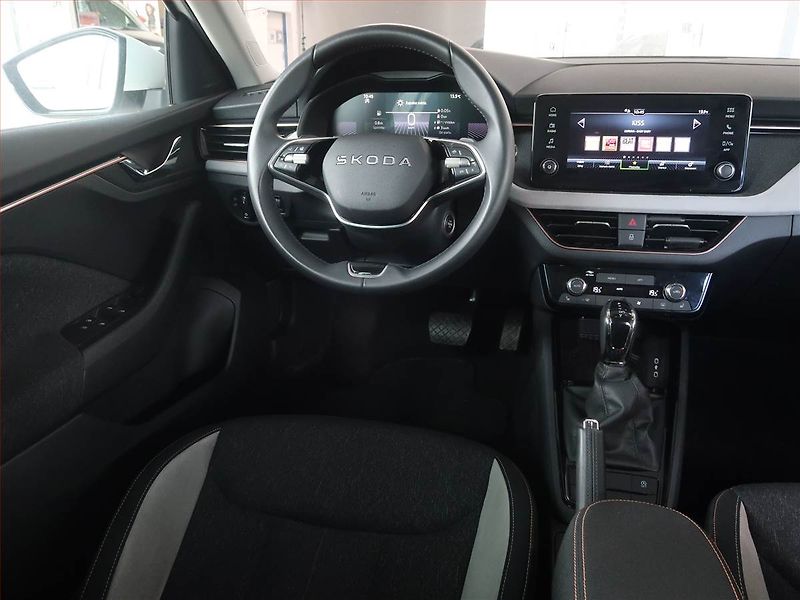 Škoda Scala (2025) 1.0 TSI, Top Selection, FullLe - fotka 7 z 17