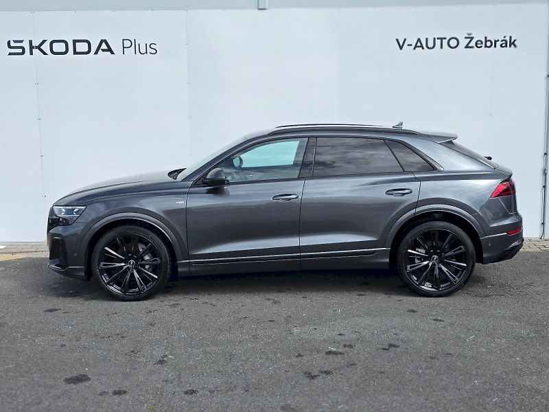 Audi Q8 (2025) SUV 50 TDI quattro - fotka 3 z 25