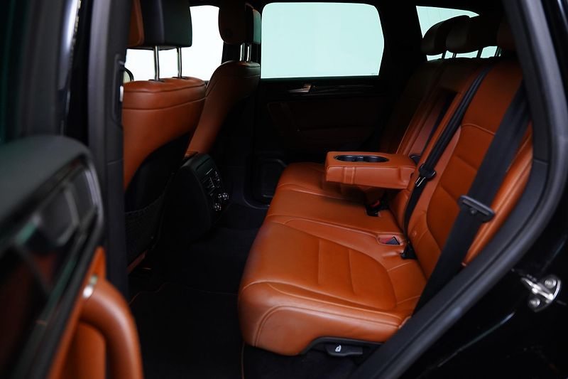 Volkswagen Touareg - fotka 25 z 30