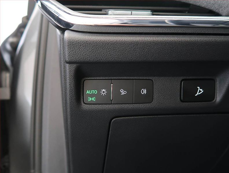 Škoda Enyaq (2022) iV 60 (62 kWh), SoH 93% - fotka 25 z 28
