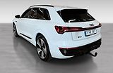 Audi Q8 e-tron 55 Q 360k Pano Vzduch 4 zóny   - náhled 7