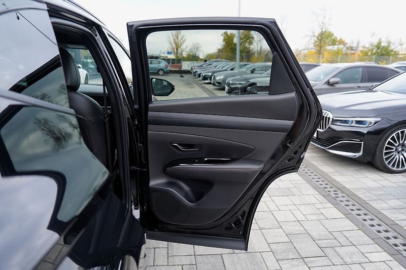 Hyundai Tucson 1.6 TGDi DCT/4x4/N LINE/Premiu - fotka 23 z 50