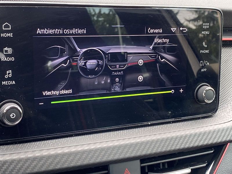 Škoda Kamiq (2025) 1.5 TSI DSG Monte Carlo - fotka 22 z 39