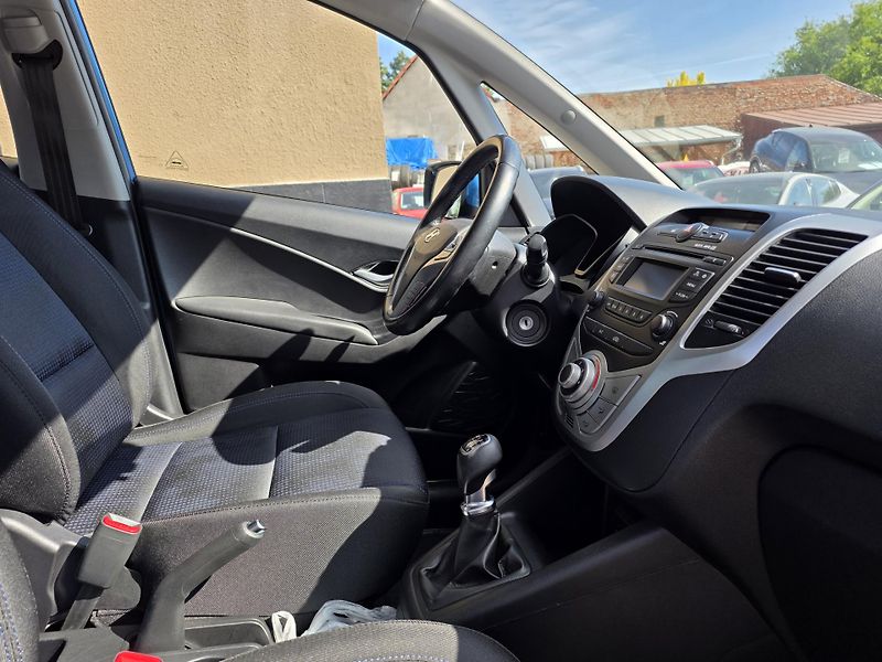 Hyundai ix20 1.4-NÍZKÁ SPOTŘEBA-TOP STAV - fotka 4 z 12