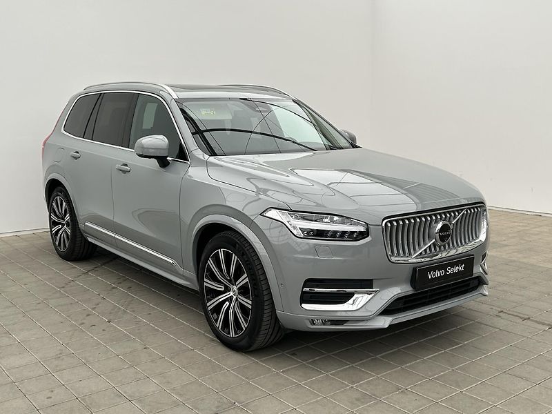 Volvo XC90 2.0  B5 4x4 Plus - fotka 8 z 30