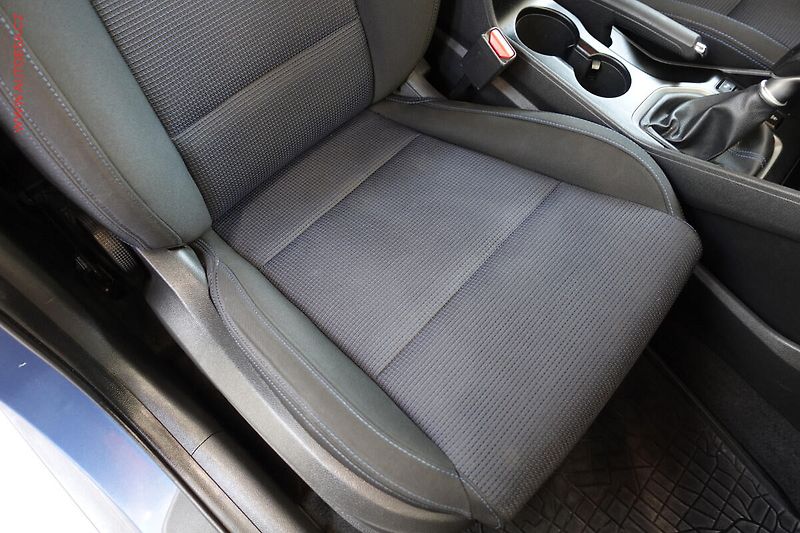 Hyundai Tucson (2016) 2.0CDi 4x4, ČR, Navi, AC - fotka 12 z 24