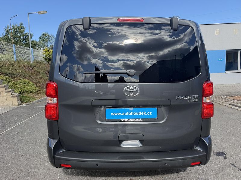 Toyota ProAce Verso 2,2D 132kW automat navi 8míst - fotka 4 z 22