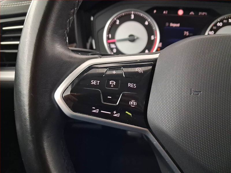 Volkswagen Touareg (2020) 3.0 TDI - fotka 16 z 21