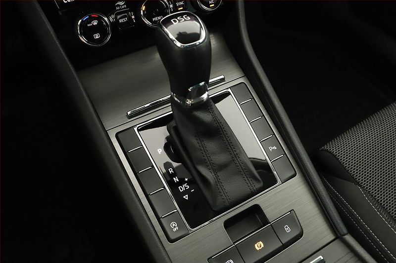Škoda Superb (2022) Style 2.0 TDI - fotka 10 z 21