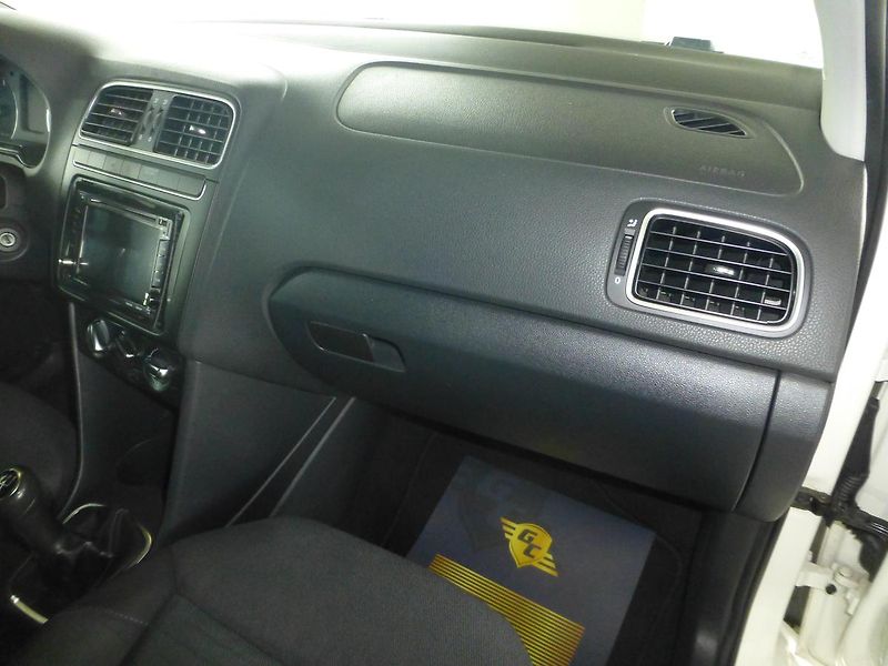 Volkswagen Polo (2011) 1,2TDI***KLIMA*NAVIGACE**5DV** - fotka 18 z 24