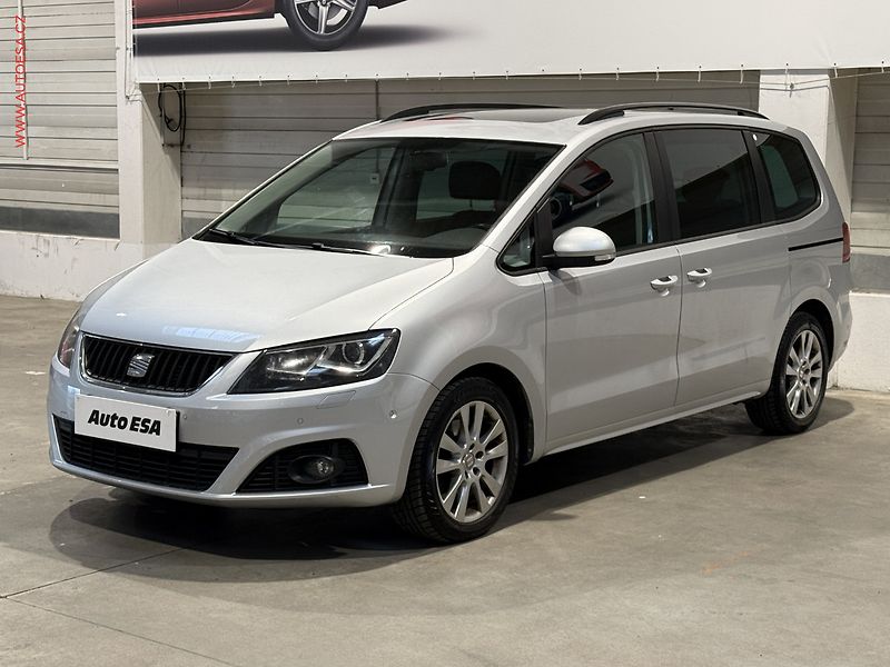 Seat Alhambra (2012) 2.0 TDi, Bixen, navi - fotka 3 z 20
