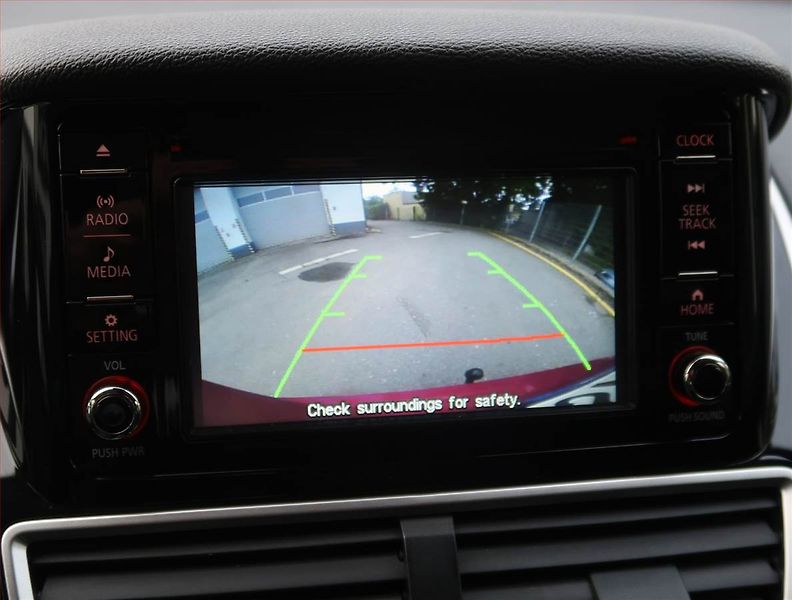 Mitsubishi Eclipse Cross (2019) 1.5 T-MIVEC, Tempomat - fotka 13 z 22
