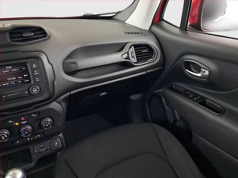 Jeep Renegade (2021) 1.0 T-GDI, Serv.kniha - fotka 8 z 16