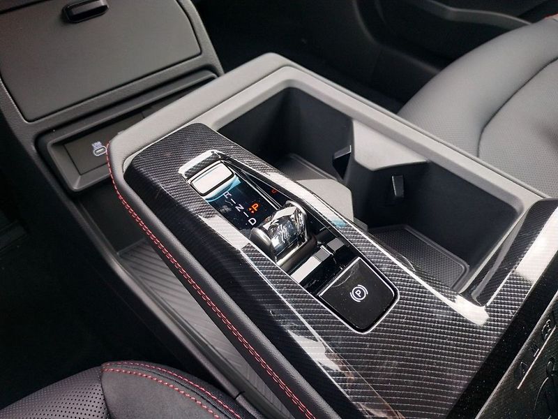 KGM Actyon 1.5T PREMIUM 4WD AT, SKLADEM - fotka 28 z 33