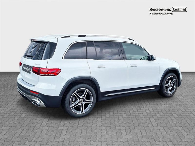 Mercedes-Benz GLB 200 4MATIC AMG Line - fotka 5 z 22