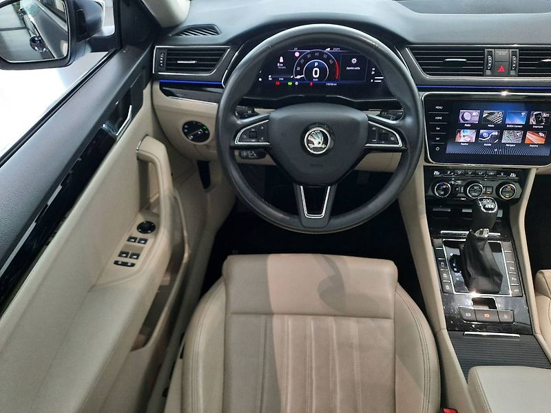 Škoda Superb (2020) Laurin&Klement 2.0 TSI 4x4 (20 - fotka 11 z 30