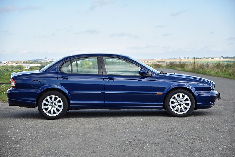 Jaguar X-Type 3.0 V6 AWD,MANUÁL,NAV,KŮŽE,ALU - fotka 5 z 44