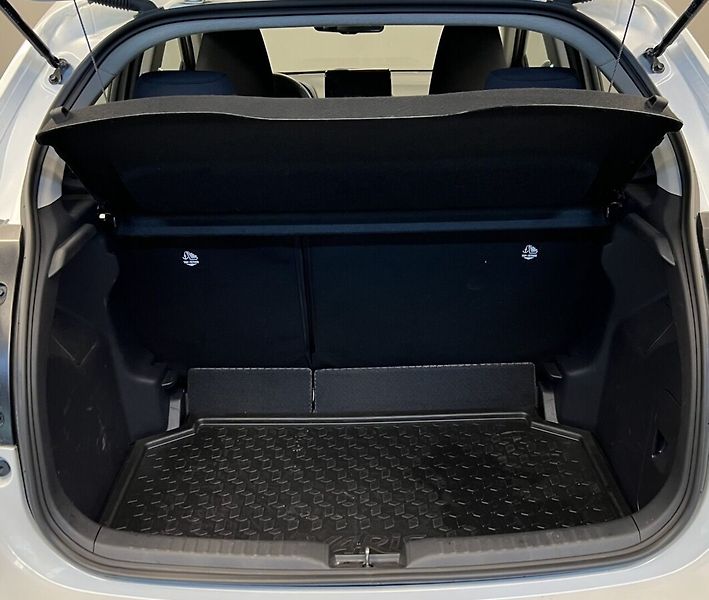 Toyota Yaris 1,5 Hybrid AT Comfort - fotka 10 z 15