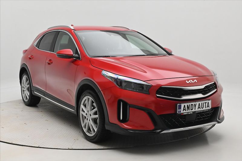 Kia XCeed 1,5 T-GDi 117 kW Exclusiv Záru - fotka 3 z 29