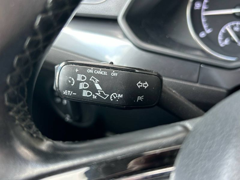 Škoda Superb (2017) 2.0 TDI Active - fotka 15 z 23