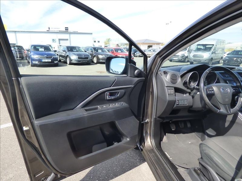 Mazda 5 2,0 MZR,7 míst,Digi Klima,  Se - fotka 9 z 50