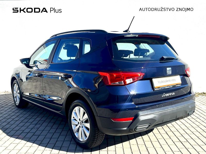 Seat Arona (2022) 1,0 TSi 81kW Style DSG7 - fotka 9 z 24