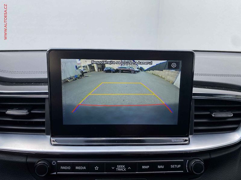 Kia Ceed (2019) 1.4 T-GDi, Navi, kamera - fotka 18 z 18