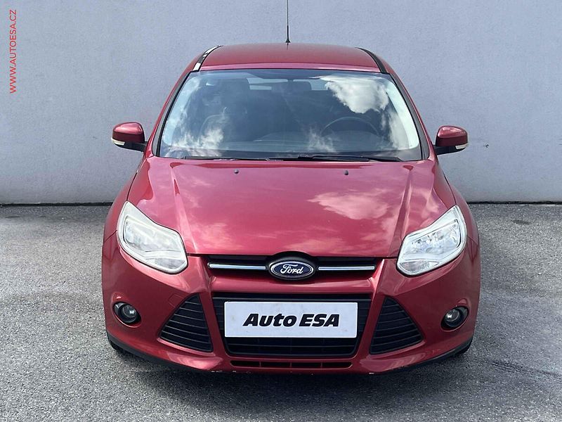Ford Focus (2012) 2.0 TDCi, AT, AC, temp - fotka 2 z 15