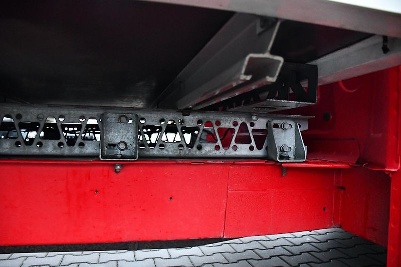 Ford Transit 2.0TDCi 125kW SKŘÍN - fotka 11 z 21