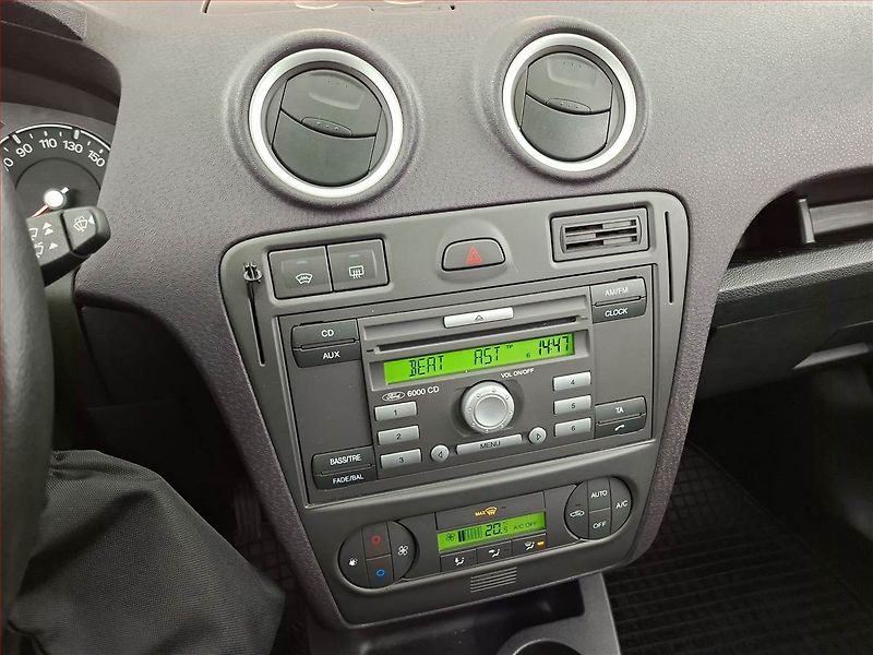 Ford Fusion (2009) 1.6, ČR,1.maj, po STK - fotka 12 z 15