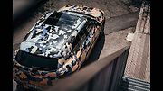 Maskovaný prototyp BMW X2.