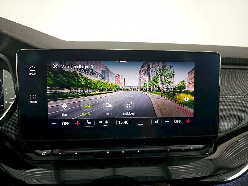 Škoda Octavia (2023) 2.0TDi 4x4 DSG SPORTLINE - fotka 11 z 28