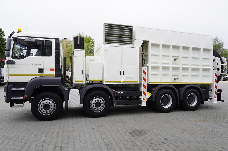 MAN TGA (2008) 35.440 8×4 / vacuum excavator - fotka 3 z 24