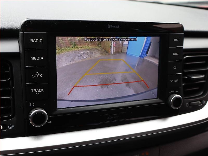 Kia Stonic (2018) 1.25 CVVT, Serv.kniha, Navi - fotka 15 z 16