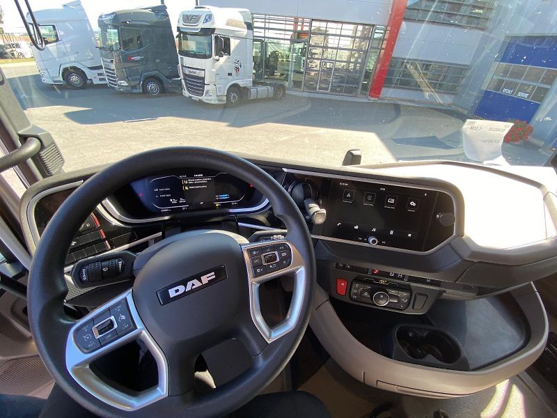 DAF XF n 530 FT STANDART RETARDÉR - fotka 7 z 13