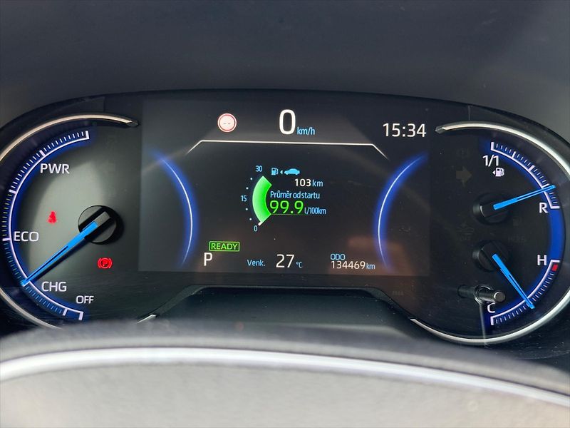 Toyota RAV4 2,5 Selection, 4x4, Hybrid - fotka 11 z 20