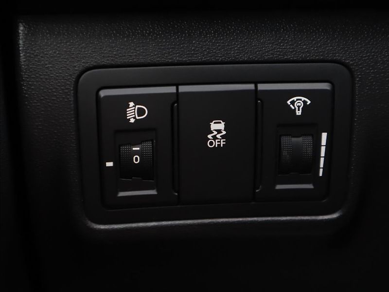 Hyundai i30 1,6   i SW DigiKlima,Tempomat, - fotka 14 z 28