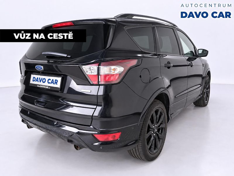 Ford Kuga 1,5 EB 110 kW ST-Line - fotka 2 z 10