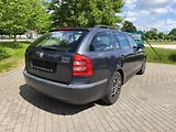 Škoda Octavia 2.0 FSI kombi Elegance LPG - náhled 10